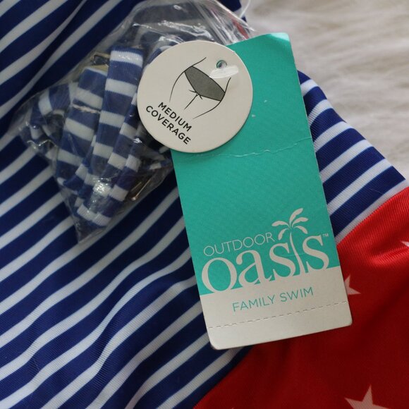Outdoor Oasis Patriotic One-Piece Swimsuit – NWT 🇺🇸✨ - Picture 4 of 9